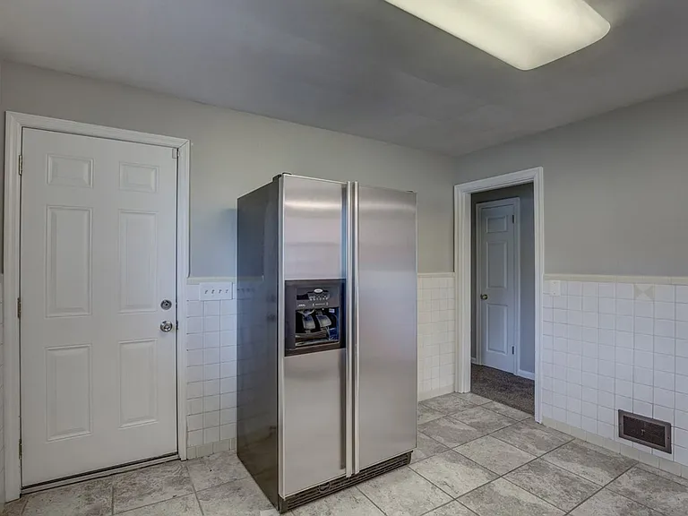 5739 Cheviot Rd #1 — Photo 10