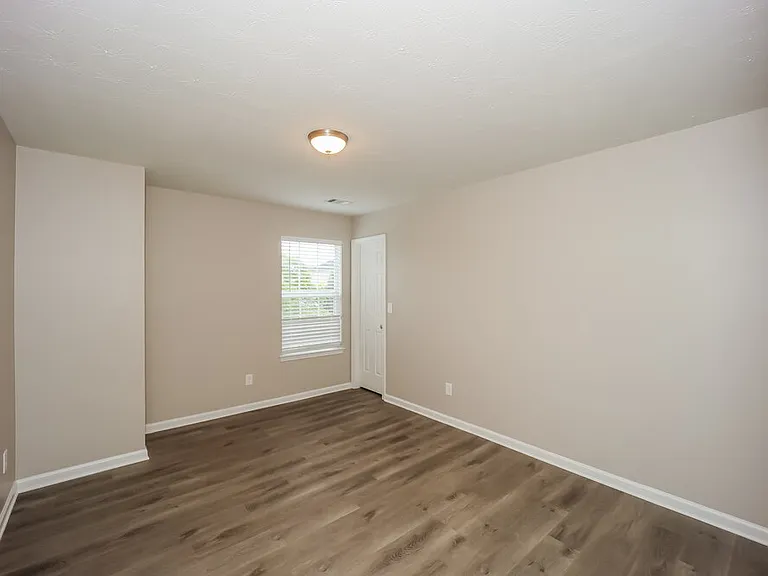 2534 Walter Way — Photo 14