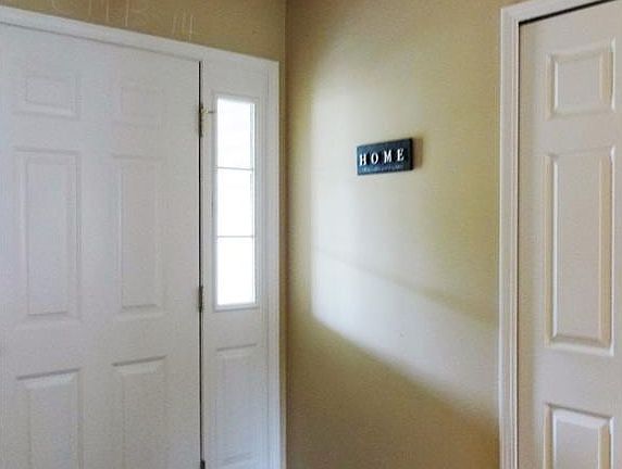 2nd image of 2571 Wintergreen Ln
