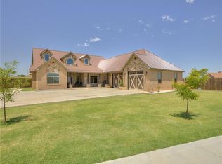 24162 E 996th Rd, Weatherford, OK 73096