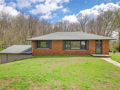 4385 Rex Lake Dr, Akron, OH, 44319