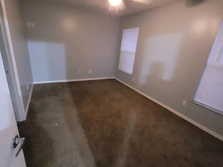 2802 NE Spruce Ridge Ave — Photo 7