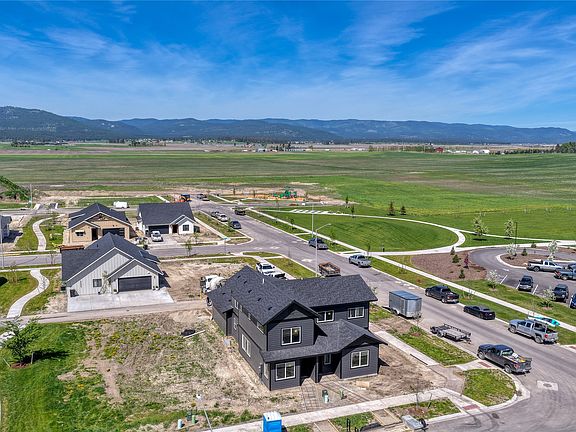 5th image of 630 Holstein Way