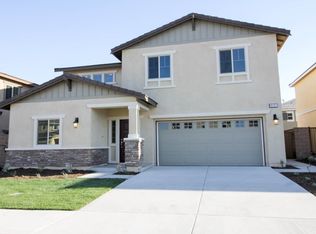 16767 Cherry Tree Ln, Fontana, CA 92336