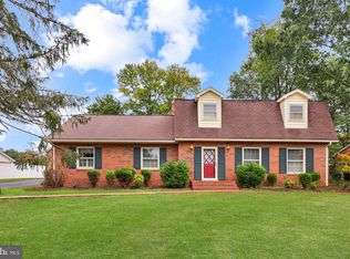 8813 Weir St, Manassas, VA 20110