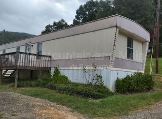 8 Shuckers Ln #1, Asheville, NC 28806
