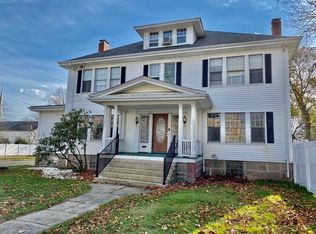 7 Huttleston Ave, Fairhaven, MA 02719