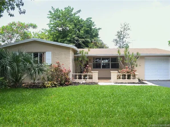 8964 SW 53rd St, Cooper City, FL 33328