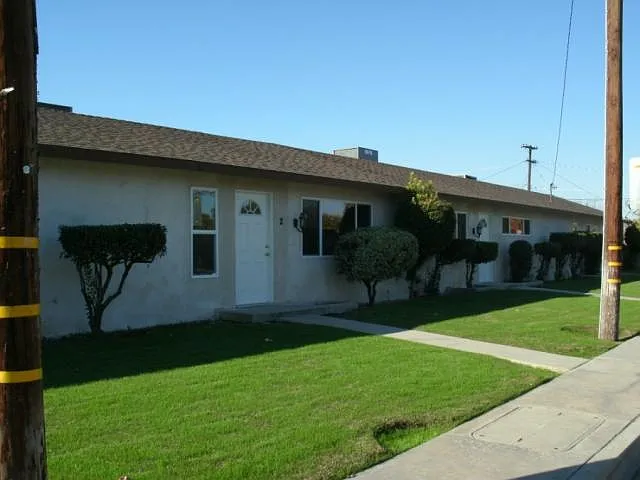 2 bed, 1000 sqft, $1,395 — Photo 2