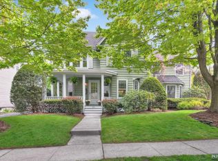 123 Liberty St, Ridgewood, NJ 07450