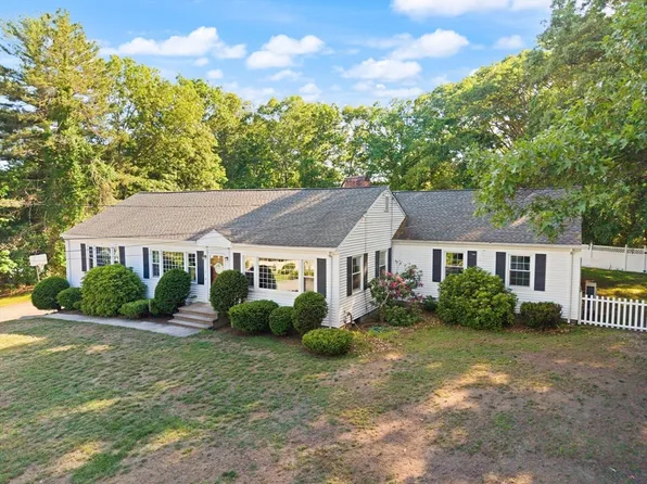 10 Hornbeam Hill Rd, Chelmsford, MA 01824