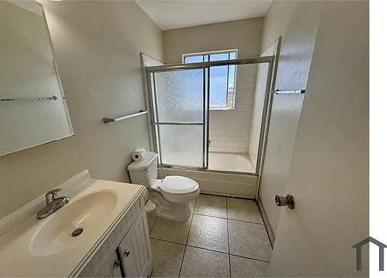 2 bed, 1000 sqft, $2,875 — Photo 3