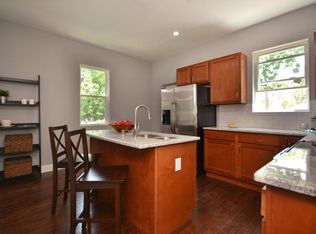 408 Morrison Ave, Columbus, OH 43205