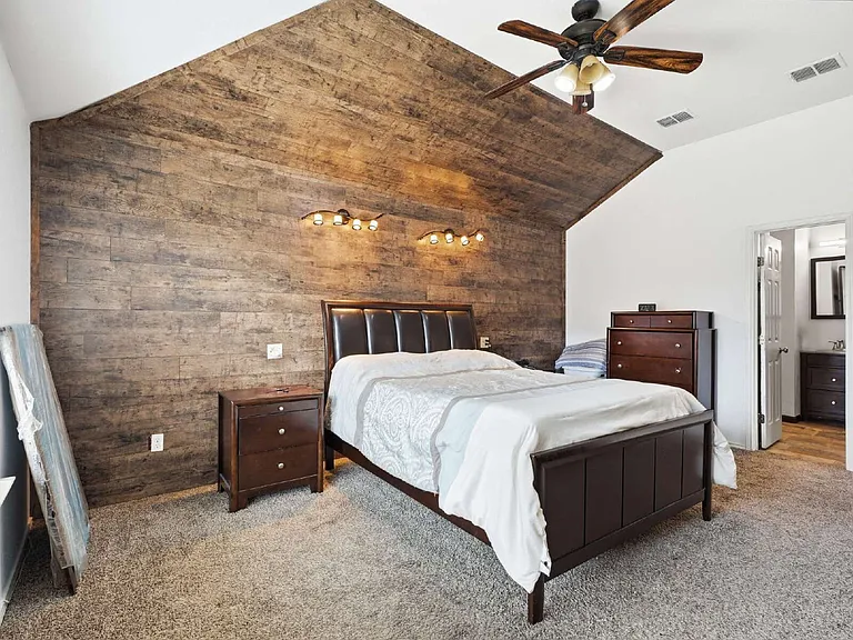 1039 Wood Brook Dr — Photo 19