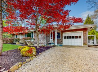 42 Fenmarsh Rd, East Hampton, NY 11937