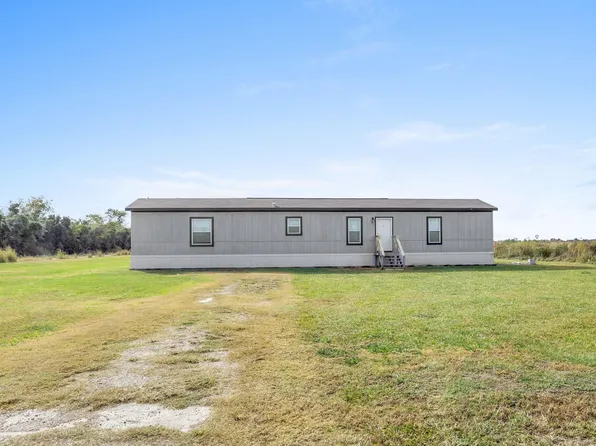 22003 Gro Racca Rd, Iowa, LA 70647