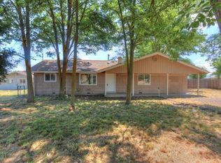 5476 Upton Rd, Central Pt, OR 97502