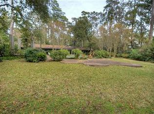 11627 Greenbay St, Houston, TX 77024
