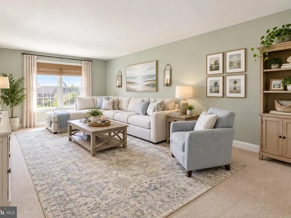 2465 Windbreak Dr, Alexandria, VA 22306
