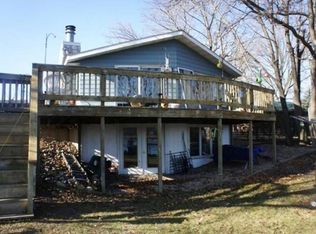 W8027 Park Lane Rd, Lake Mills, WI 53551