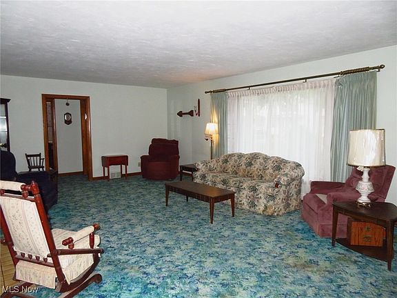 5th image of 800 Woodland Ave