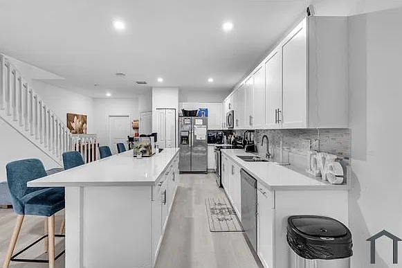 25057 SW 108th Ave — Photo 4