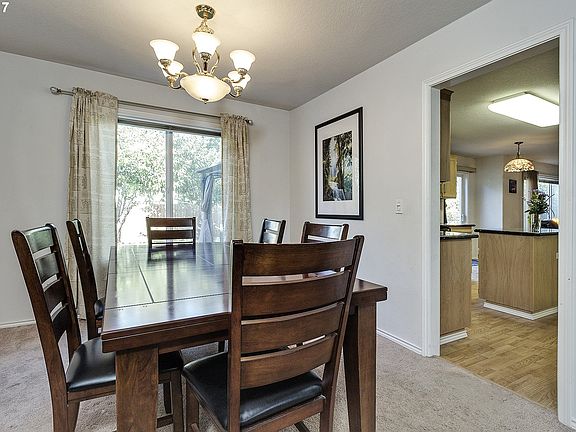 5th image of 6111 SE Sierra St