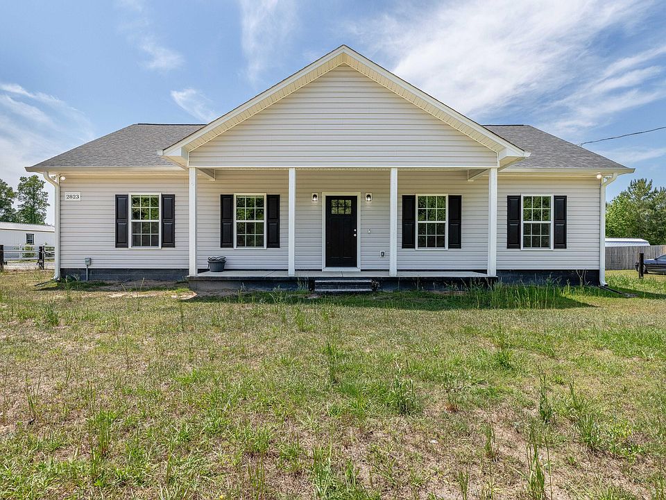 1st image of 2823 Old Gilliard Rd