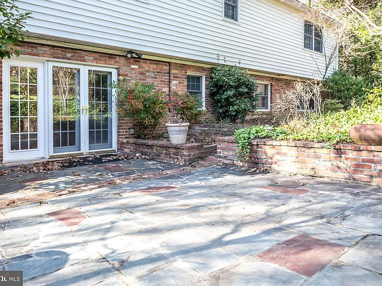 3606 Pinetree Ter — Photo 49