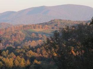 8 Crestwood Vw, Blairsville, GA 30512