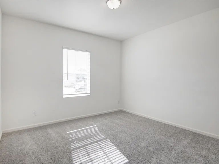 5002 Highland Springs Dr — Photo 3