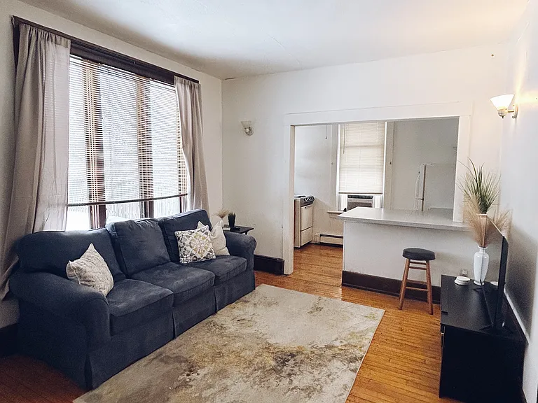 501 Penn Ave #E — Photo 1
