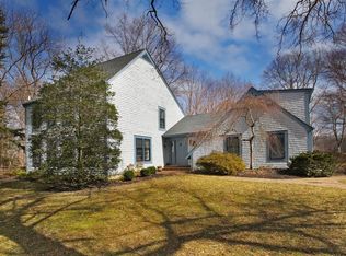 4 Rimwood Ln, Colts Neck, NJ 07722