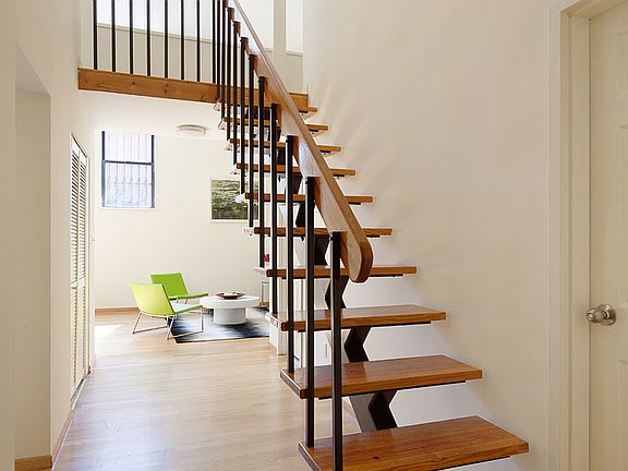 3rd image of 371 Madison St APT 207