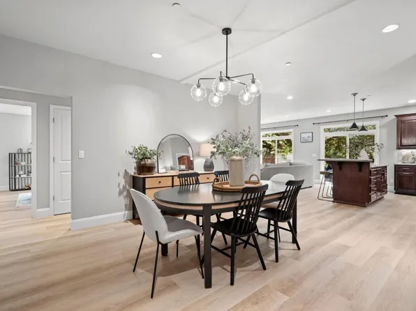 102 Euclid Ave, Los Gatos, CA 95030