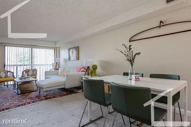 16 Elmer St. #102 Cambridge (Riverside) Unit Photo 5