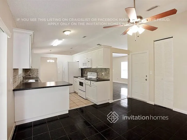 11307 SW 167th St — Photo 5