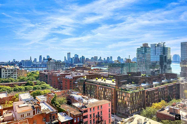 Sold by R New York | media 12