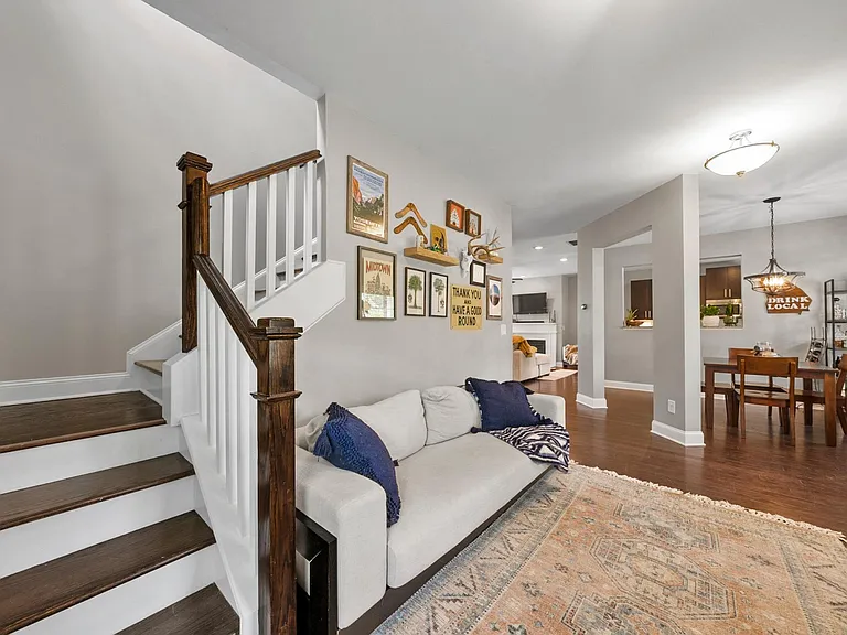 1738 Hollingsworth Blvd NW — Photo 16