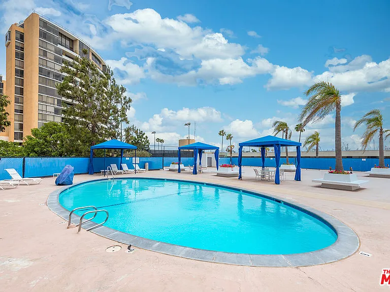 4265 Marina City Dr #415 — Photo 47