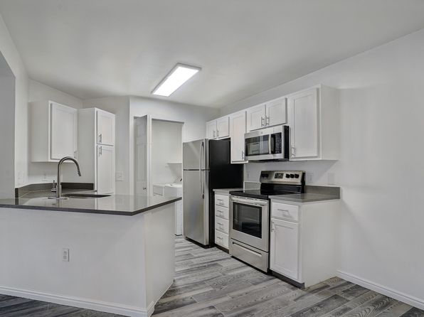 11251 S State St APT G203