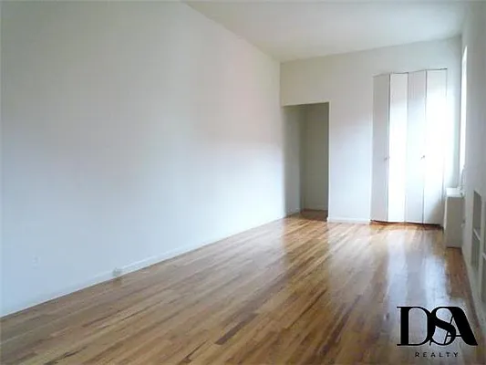 Rented by DSA Realty | media 9