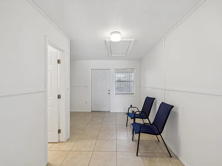 3272 Minnow Creek Dr — Photo 39