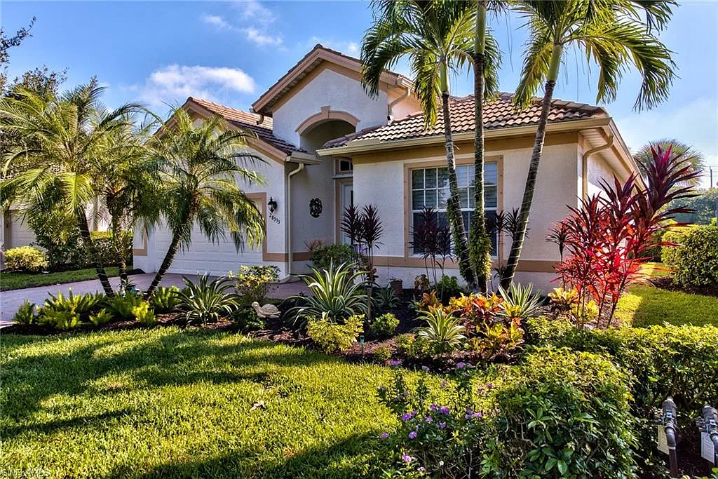 3 bed, 3.0 bath, 2153 sqft, $8,500 — Photo 1