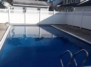 1106 E Bellevue Ave, Reading, PA 19605