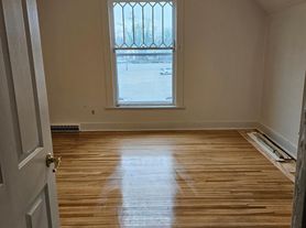 1122 Columbia Ave, Fort Wayne, IN
