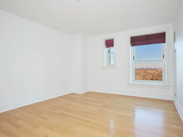 1 Central Park South image 8 of 16