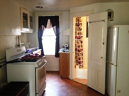 2nd image of 162 6th St APT 3