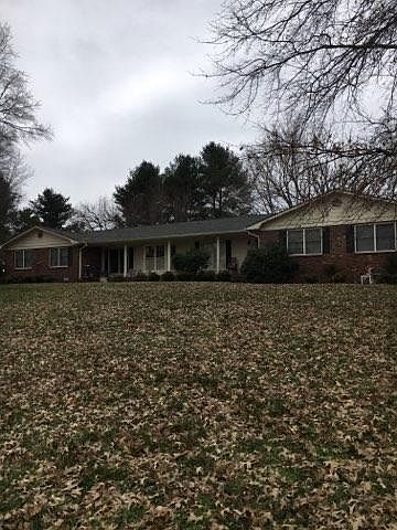 1st image of 375 Cherokee Cir