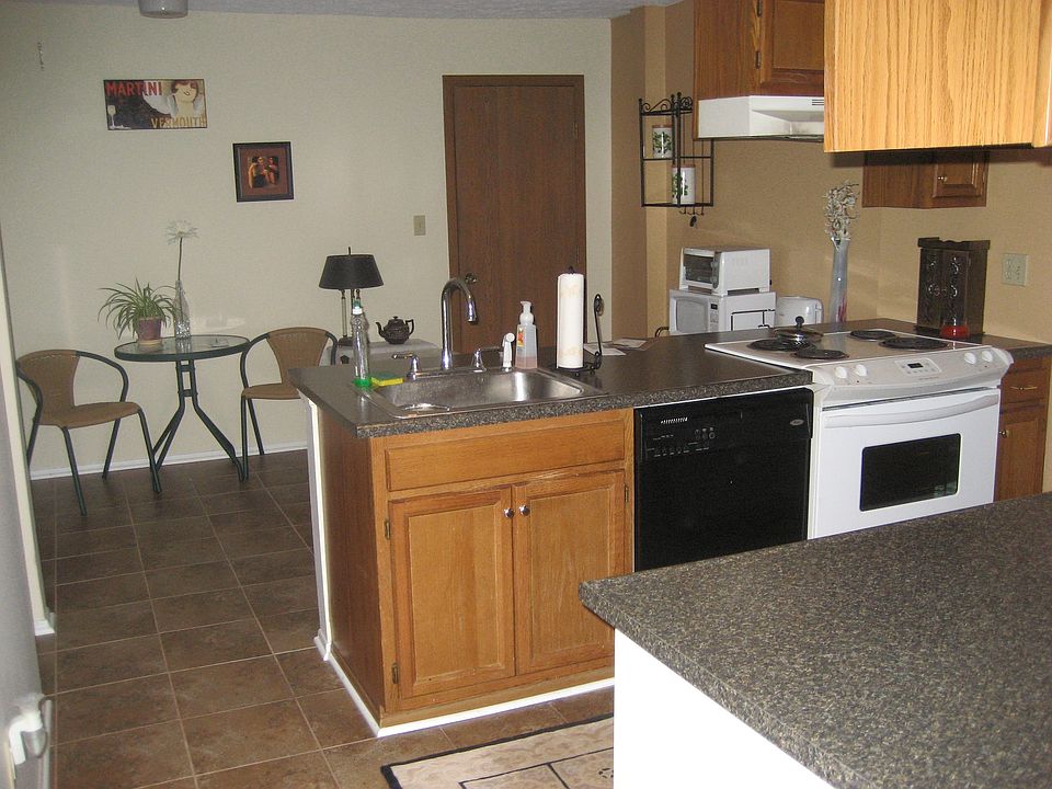 2nd image of 111 Villa Dr
